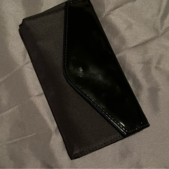 Lancome Set of 3 Makeup Brushes NEW IN BAG - Picture 3 of 7